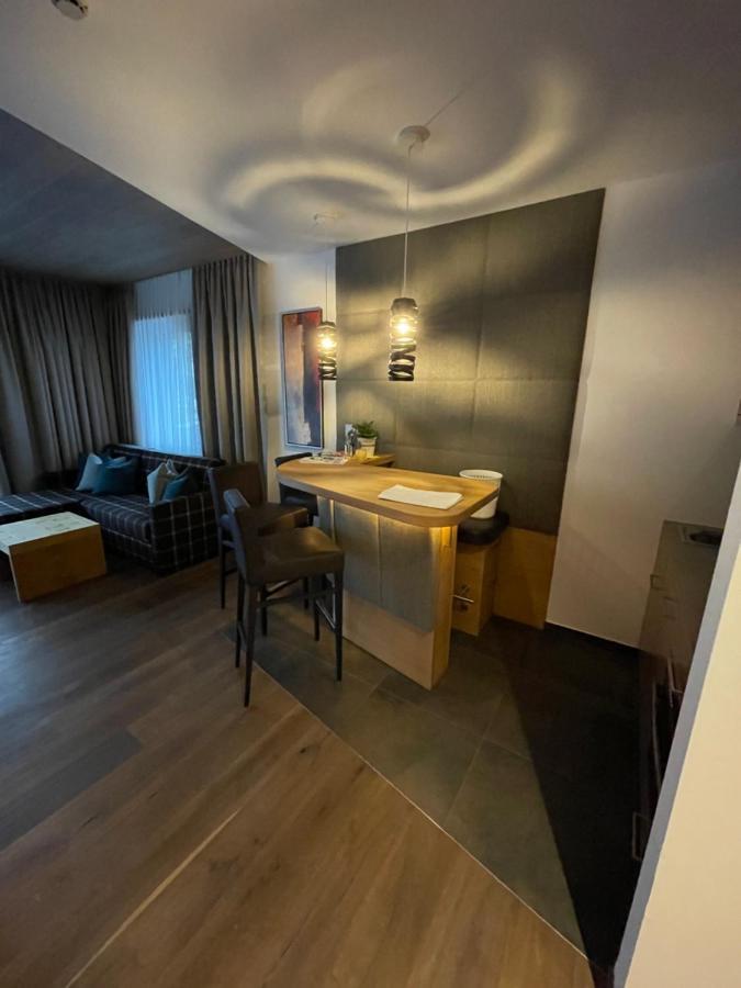 Apartamento Haus Alt St. Anton Sankt Anton am Arlberg Exterior foto